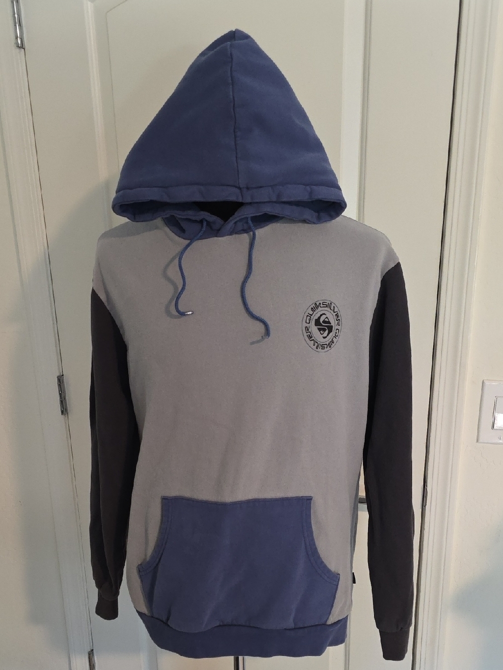 Quiksilver Two-Tone Pullover Hoodie in Blue and Gray